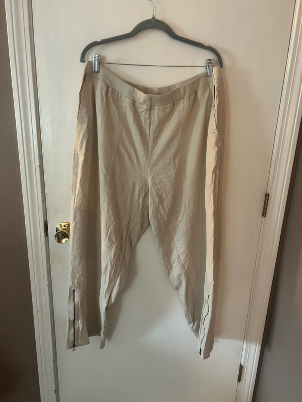 Free People Wide Leg Beige/Tan Zip Hem Pants